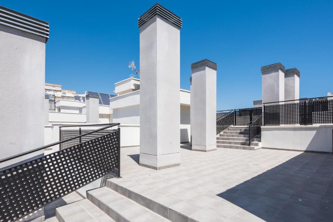Apartament Atico Con Terraza Ac 1Hab En El Centro Y Piscina Comunitaria Malaga Zewnętrze zdjęcie