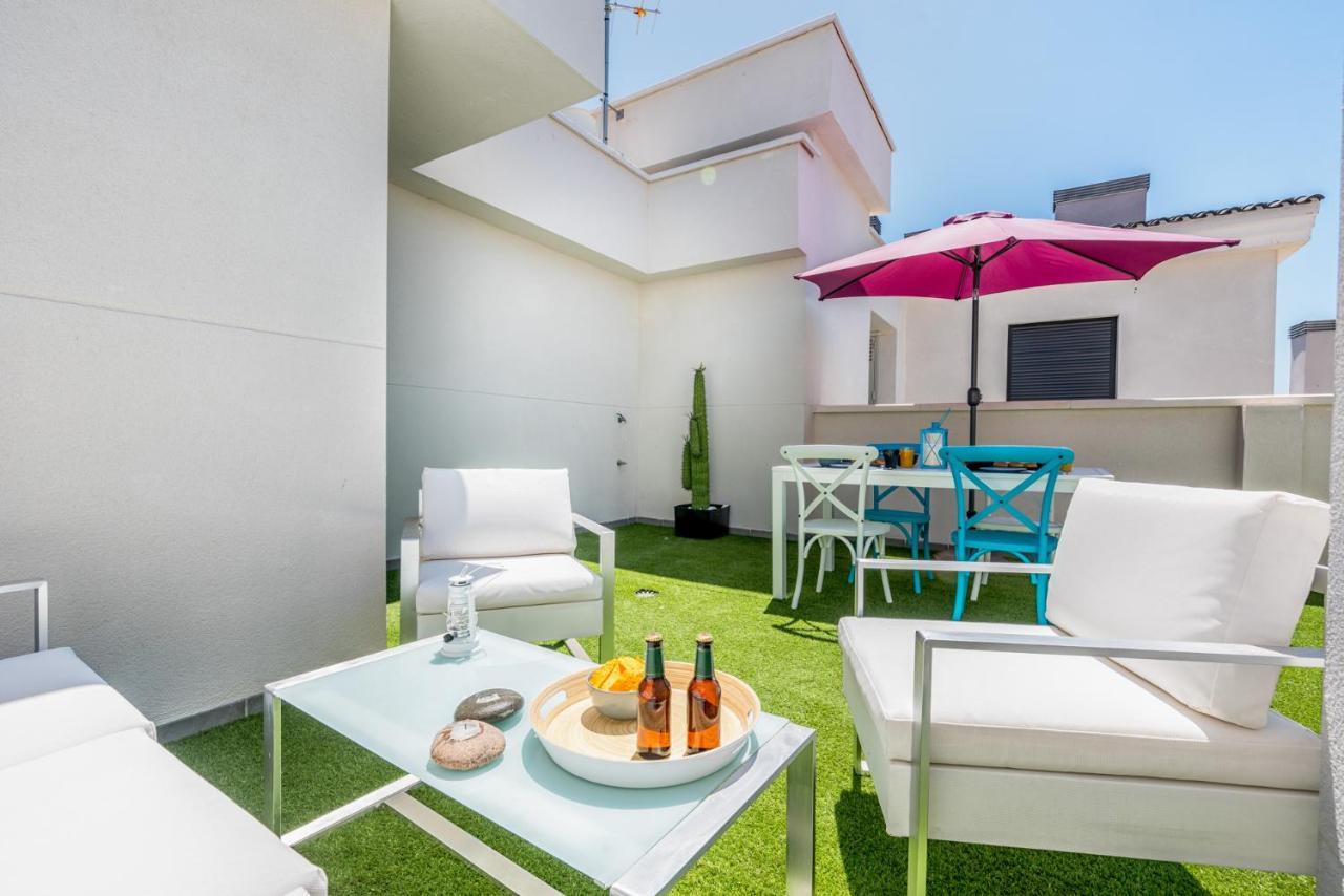 Apartament Atico Con Terraza Ac 1Hab En El Centro Y Piscina Comunitaria Malaga Zewnętrze zdjęcie