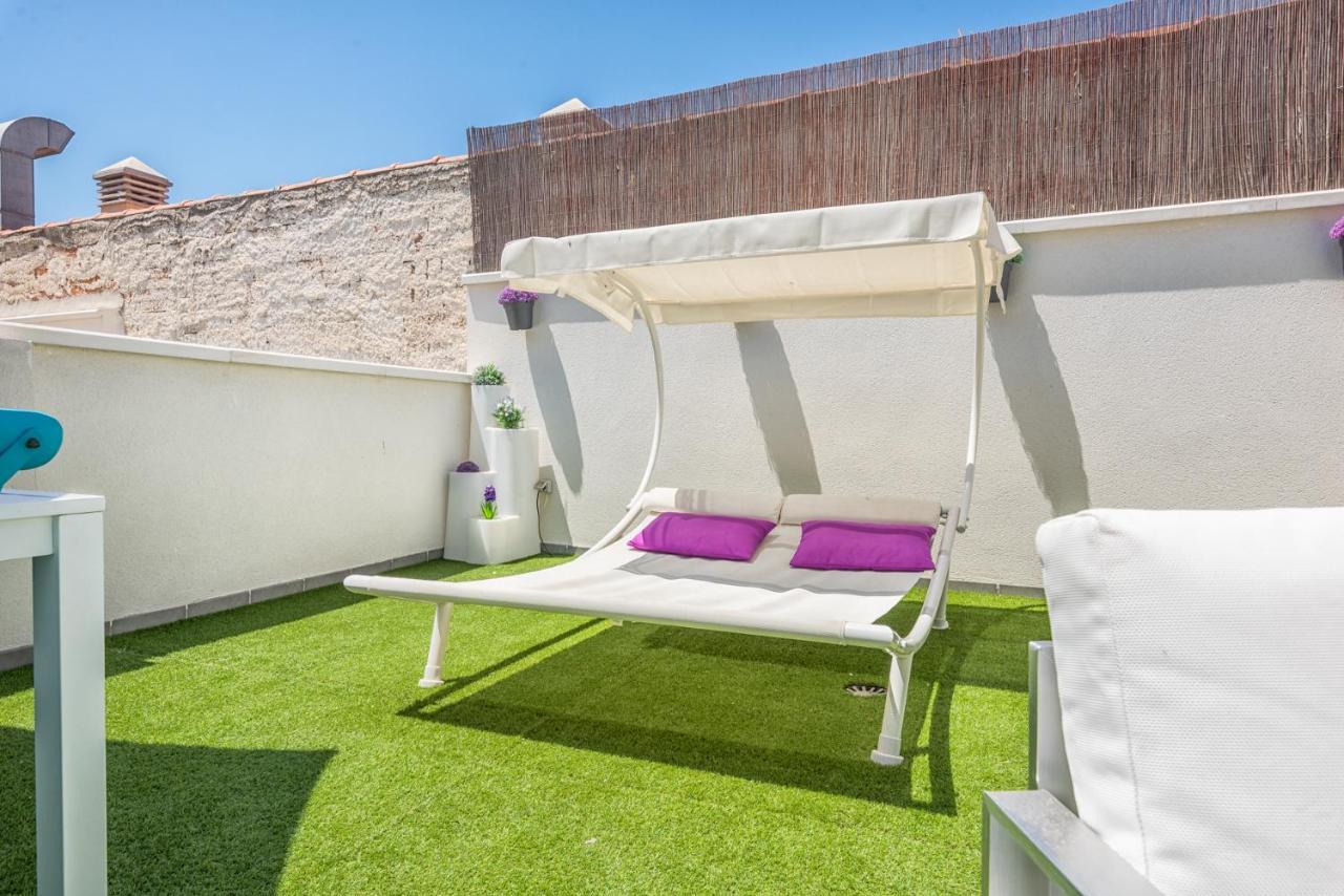 Apartament Atico Con Terraza Ac 1Hab En El Centro Y Piscina Comunitaria Malaga Zewnętrze zdjęcie