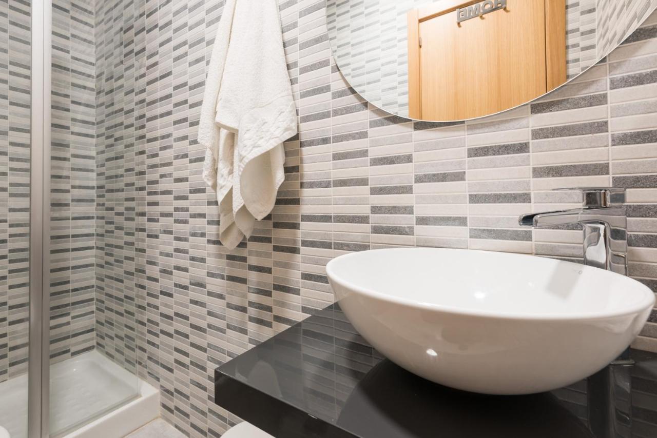 Apartament Atico Con Terraza Ac 1Hab En El Centro Y Piscina Comunitaria Malaga Zewnętrze zdjęcie