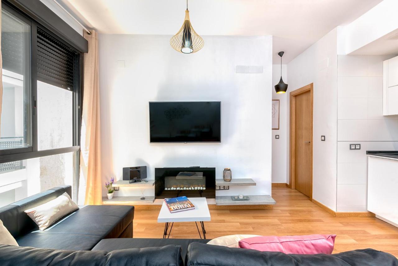 Apartament Atico Con Terraza Ac 1Hab En El Centro Y Piscina Comunitaria Malaga Zewnętrze zdjęcie