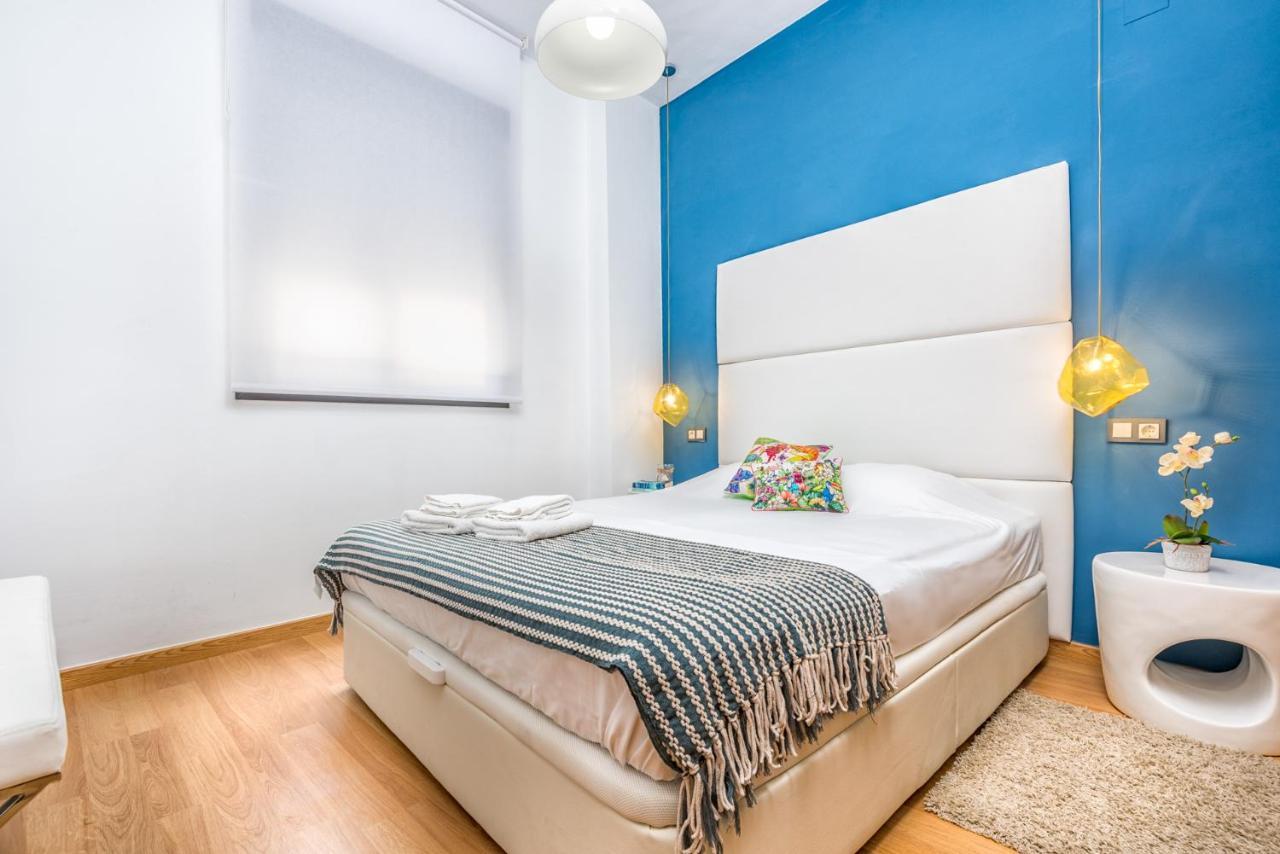 Apartament Atico Con Terraza Ac 1Hab En El Centro Y Piscina Comunitaria Malaga Zewnętrze zdjęcie