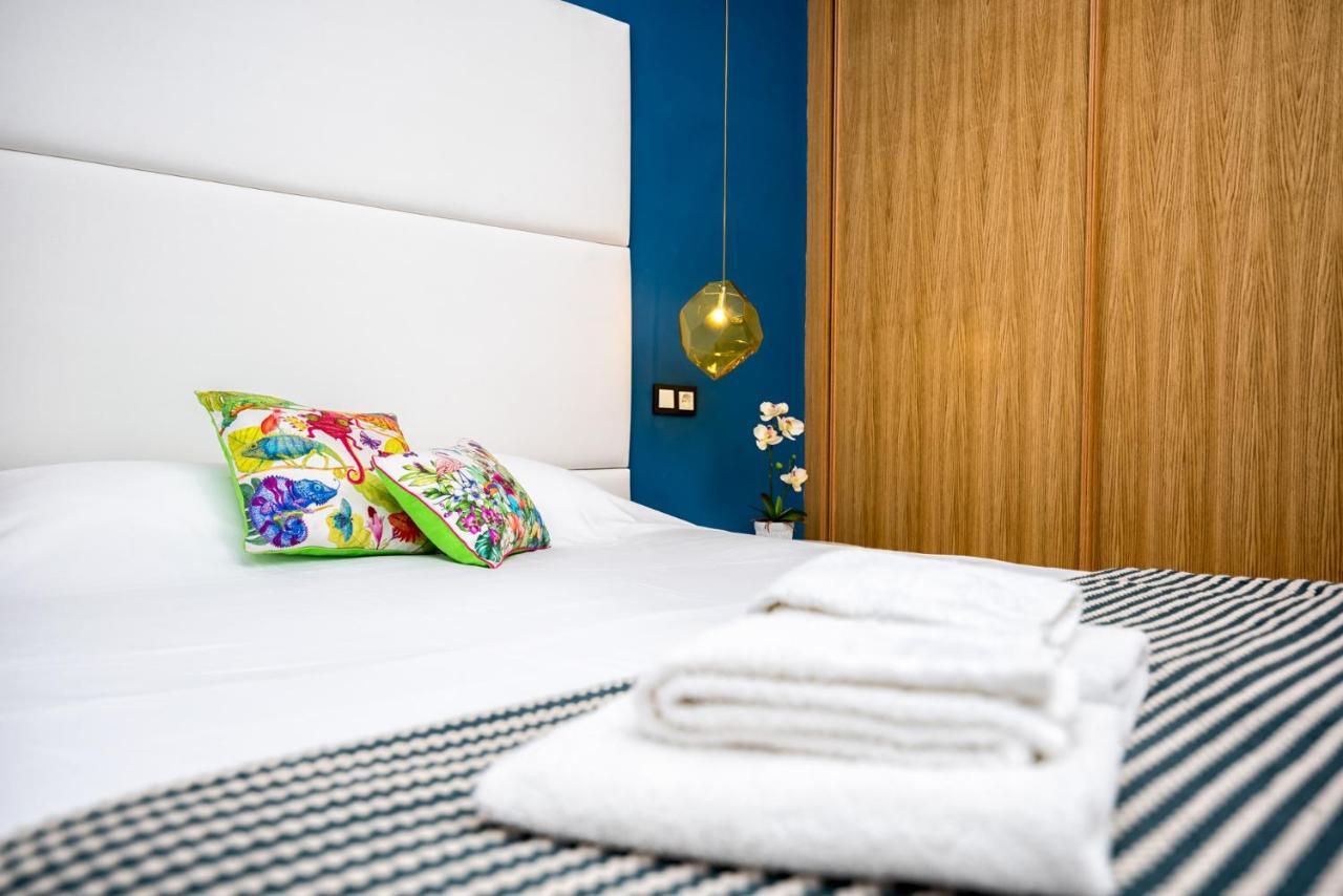Apartament Atico Con Terraza Ac 1Hab En El Centro Y Piscina Comunitaria Malaga Zewnętrze zdjęcie